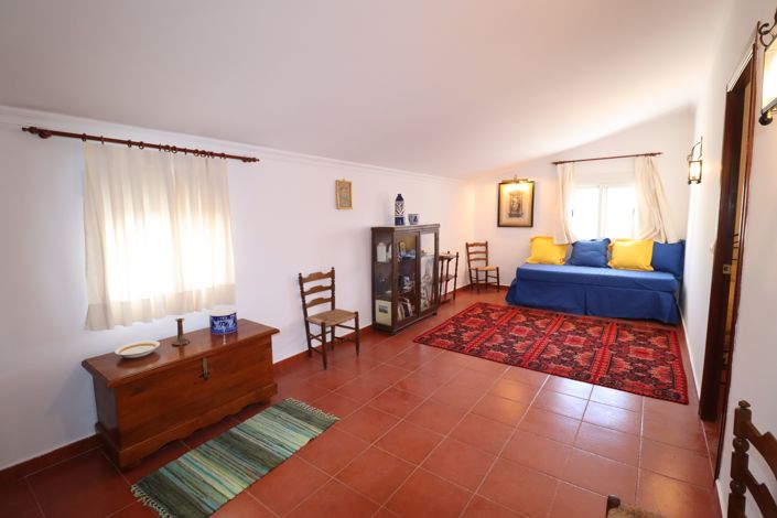 Image No.33-3 Bed Cortijo for sale