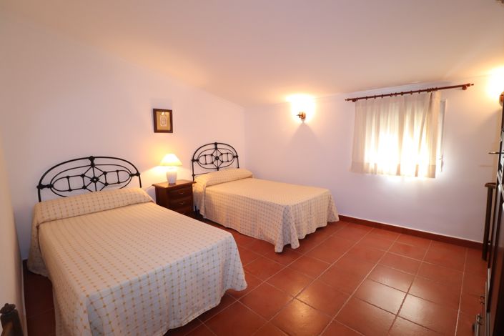 Image No.35-3 Bed Cortijo for sale