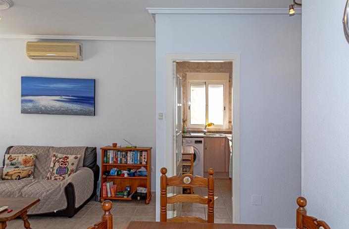 Image No.8-3 Bed Villa / Detached for sale