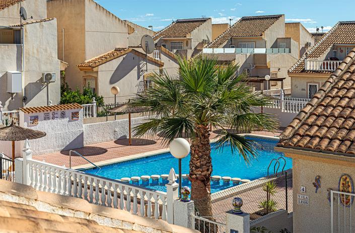 Image No.17-3 Bed Villa / Detached for sale