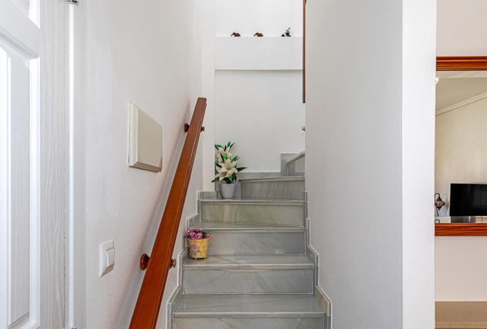 Image No.21-3 Bed Villa / Detached for sale