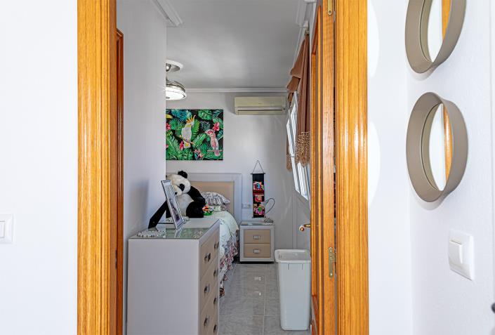 Image No.23-3 Bed Villa / Detached for sale