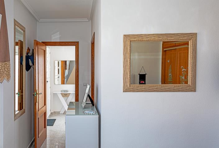 Image No.26-3 Bed Villa / Detached for sale