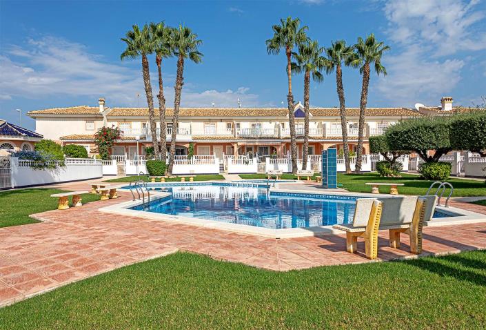 Image No.19-3 Bed Duplex for sale