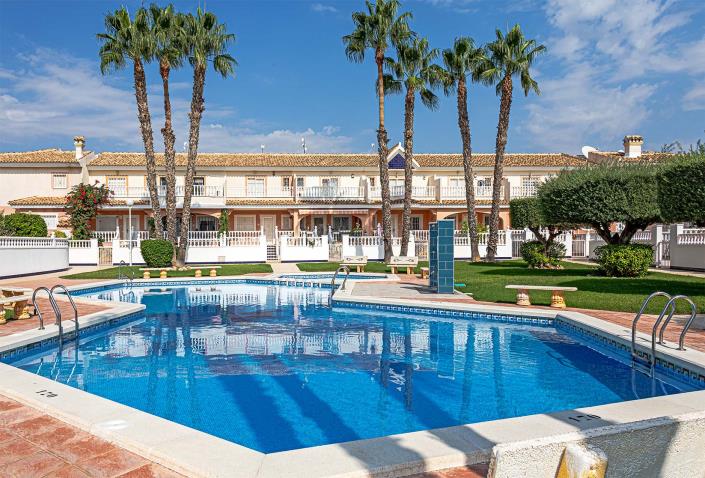 Image No.20-3 Bed Duplex for sale