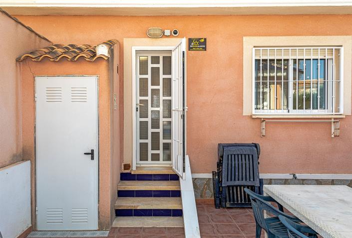 Image No.21-3 Bed Duplex for sale