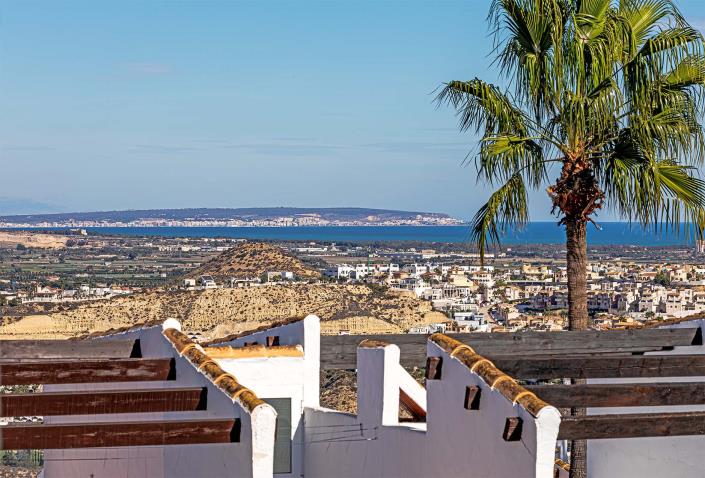 Image No.19-2 Bed Apartment for sale