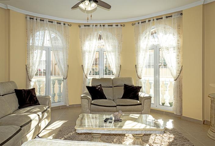 Image No.21-4 Bed Villa / Detached for sale