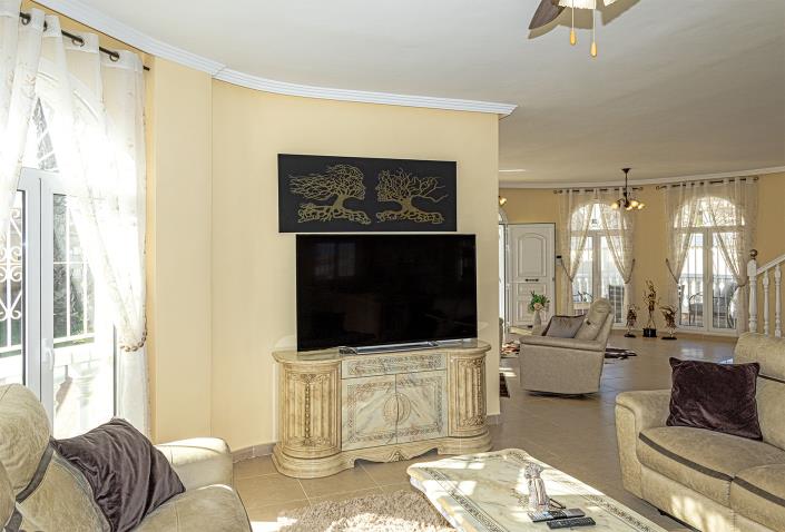 Image No.22-4 Bed Villa / Detached for sale