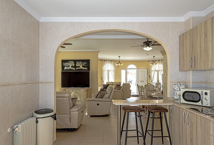 Image No.30-4 Bed Villa / Detached for sale