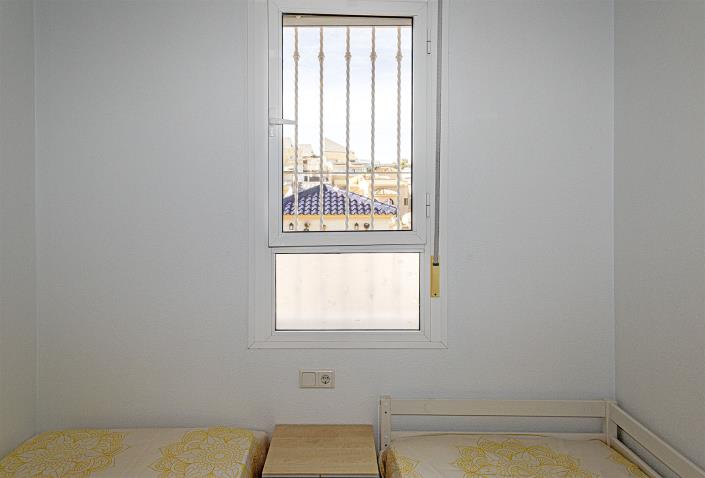 Image No.17-2 Bed Apartment for sale