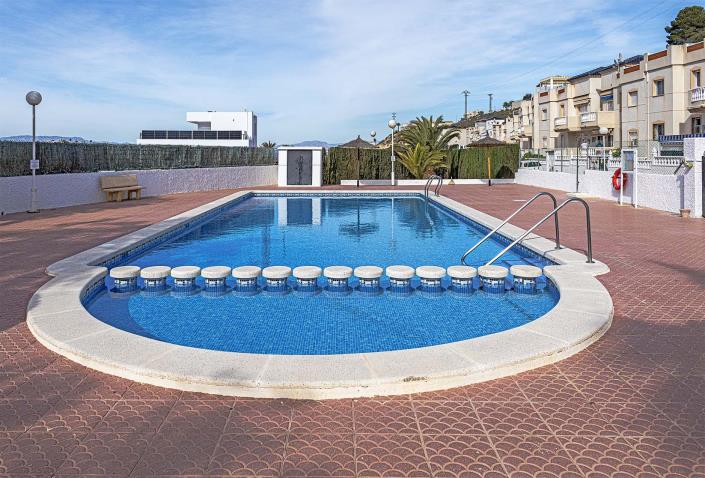 Image No.29-2 Bed Apartment for sale