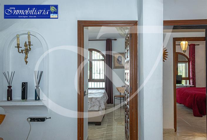 Image No.42-4 Bed Villa for sale