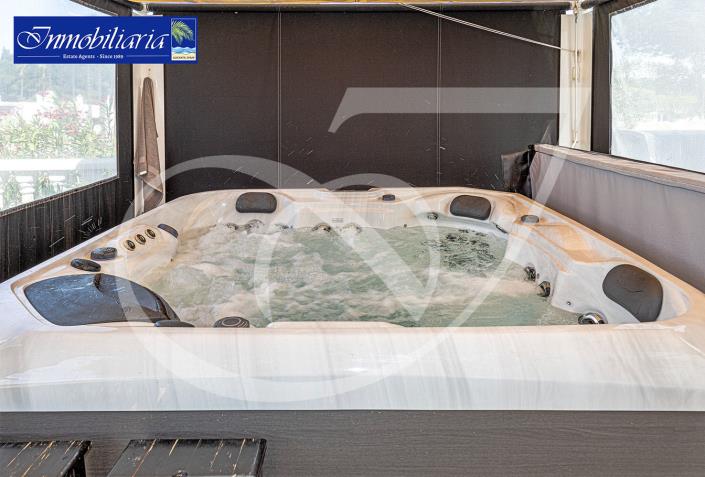 Image No.53-4 Bed Villa for sale