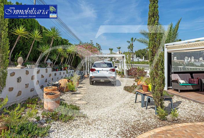 Image No.57-4 Bed Villa for sale