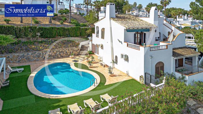 Image No.58-4 Bed Villa for sale