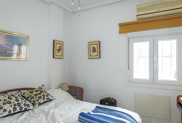 Image No.17-2 Bed Apartment for sale