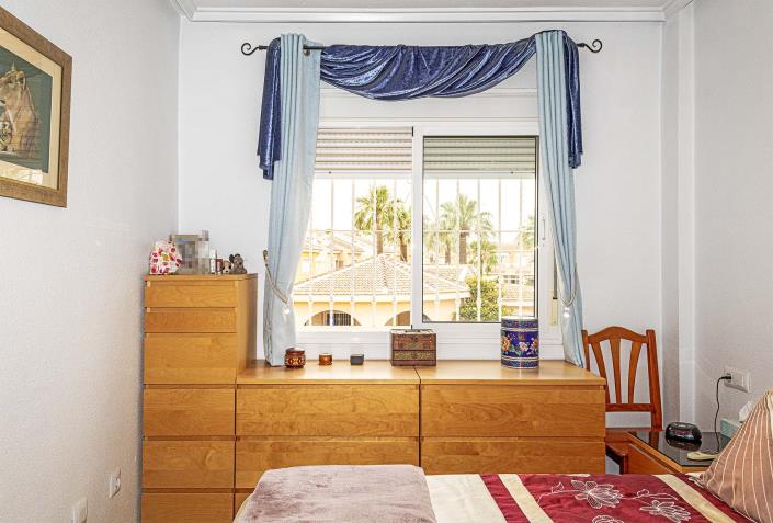 Image No.17-2 Bed Apartment for sale