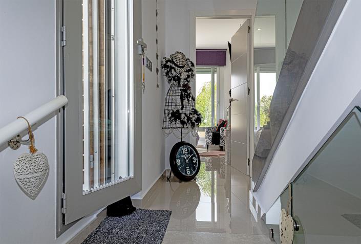 Image No.27-3 Bed Villa / Detached for sale