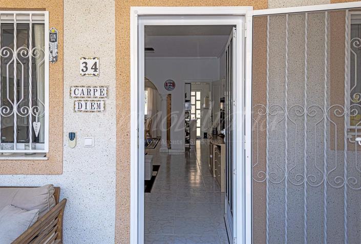 Image No.9-3 Bed Villa / Detached for sale