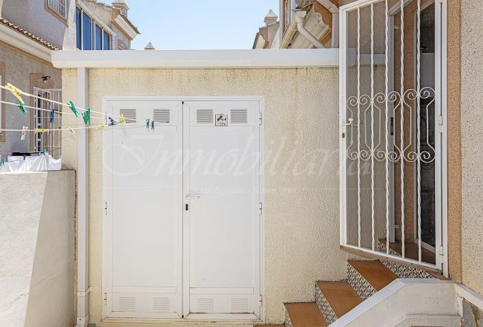 Image No.18-3 Bed Villa / Detached for sale