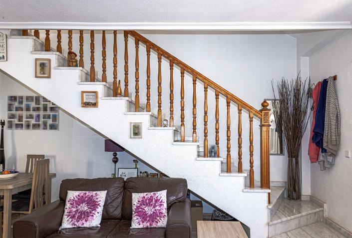 Image No.19-3 Bed Villa / Detached for sale