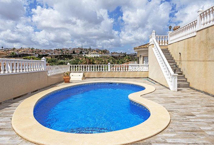 Image No.5-3 Bed Villa / Detached for sale