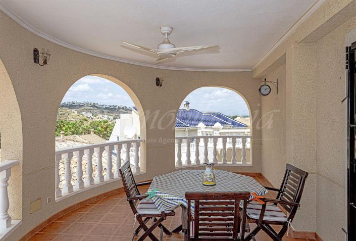 Image No.10-3 Bed Villa / Detached for sale