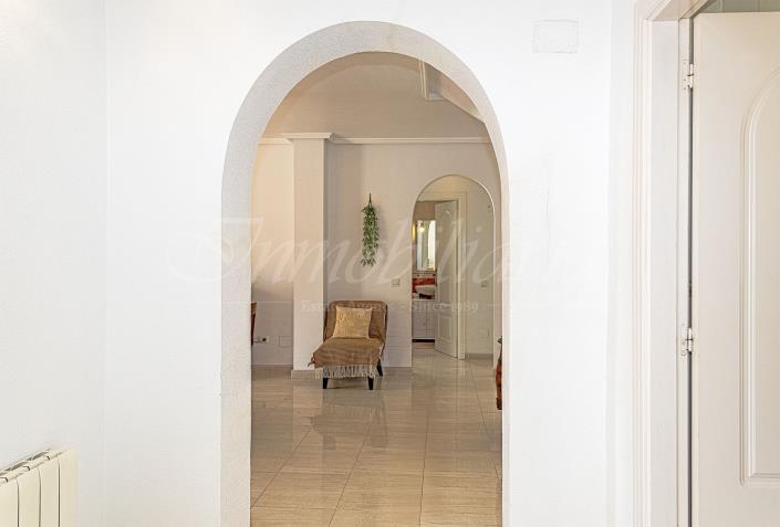 Image No.20-3 Bed Villa / Detached for sale