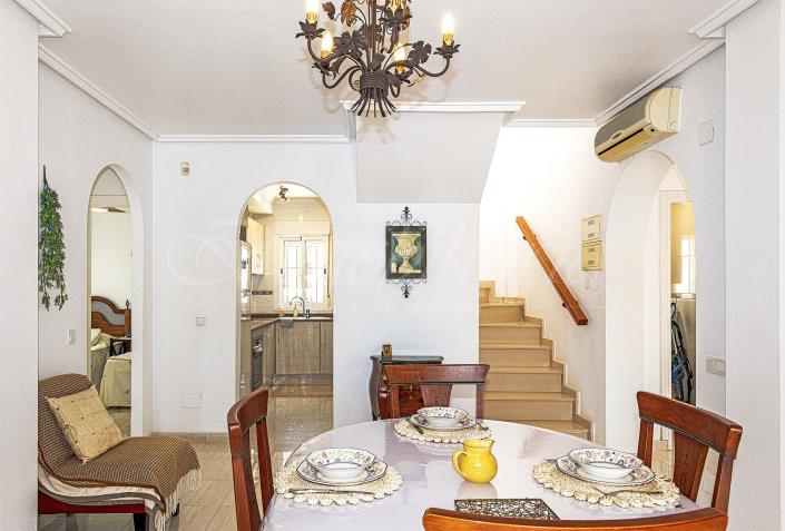 Image No.34-3 Bed Villa / Detached for sale