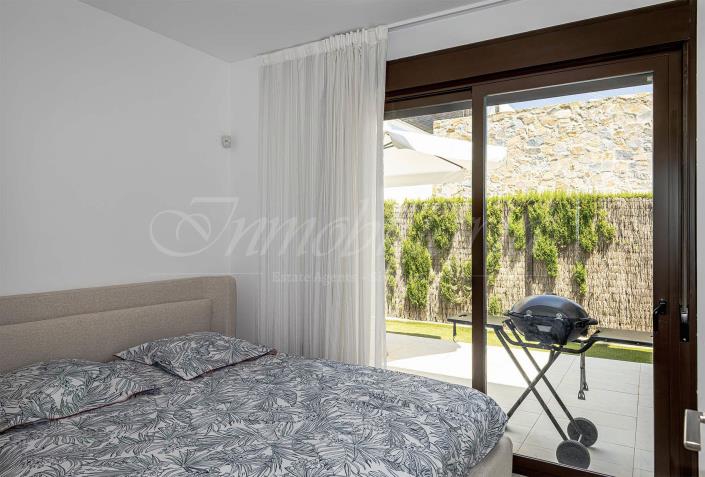 Image No.18-2 Bed Villa / Detached for sale