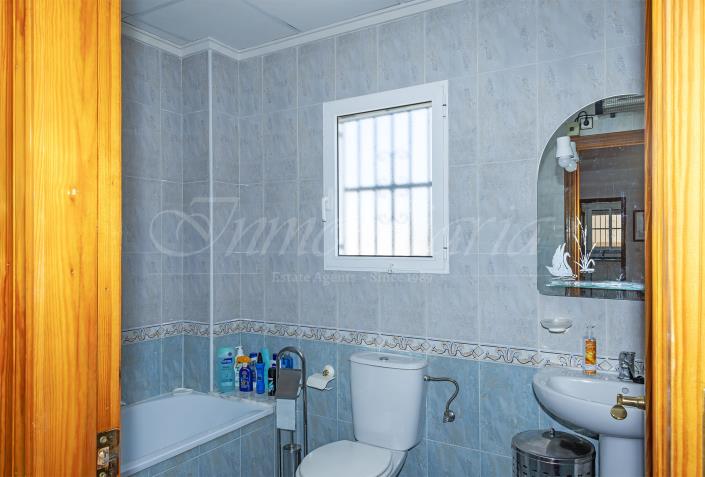 Image No.22-3 Bed Villa / Detached for sale