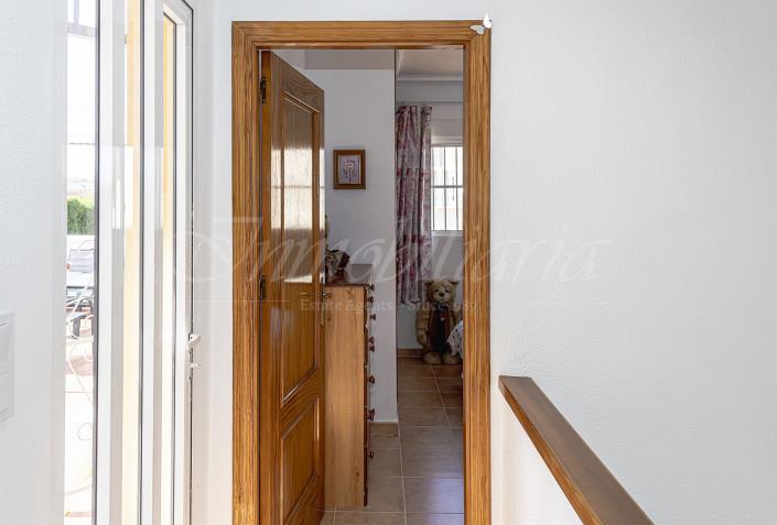 Image No.32-3 Bed Villa / Detached for sale