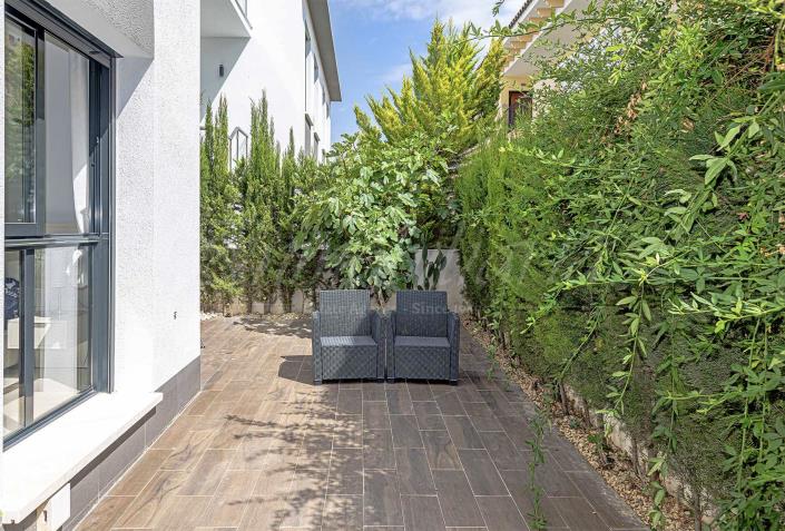 Image No.28-2 Bed Apartment for sale