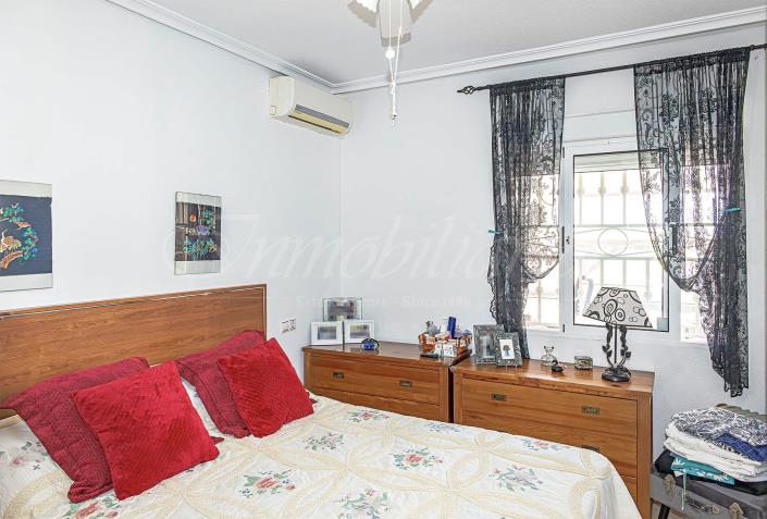 Image No.21-2 Bed Apartment for sale