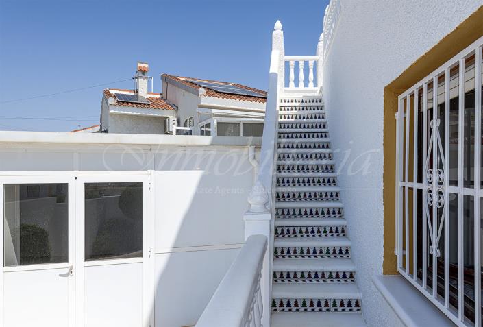 Image No.26-4 Bed Villa / Detached for sale