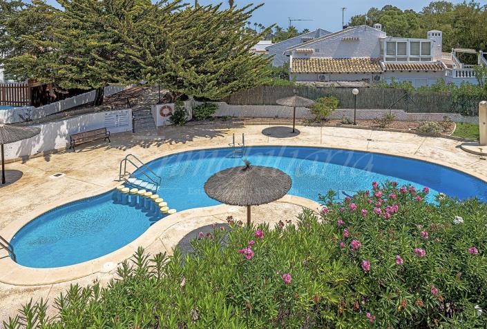 Image No.36-3 Bed Villa / Detached for sale