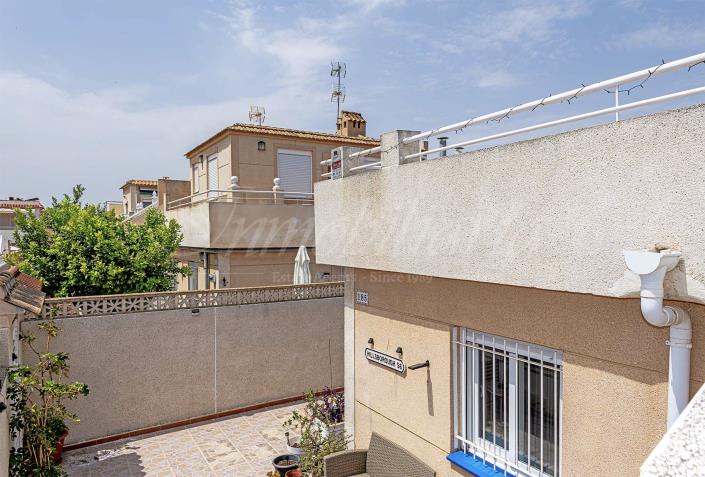 Image No.17-2 Bed Bungalow for sale