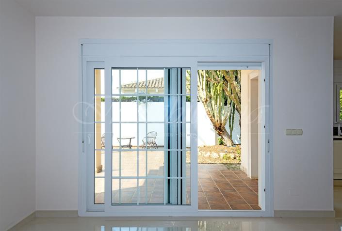 Image No.17-4 Bed Villa / Detached for sale