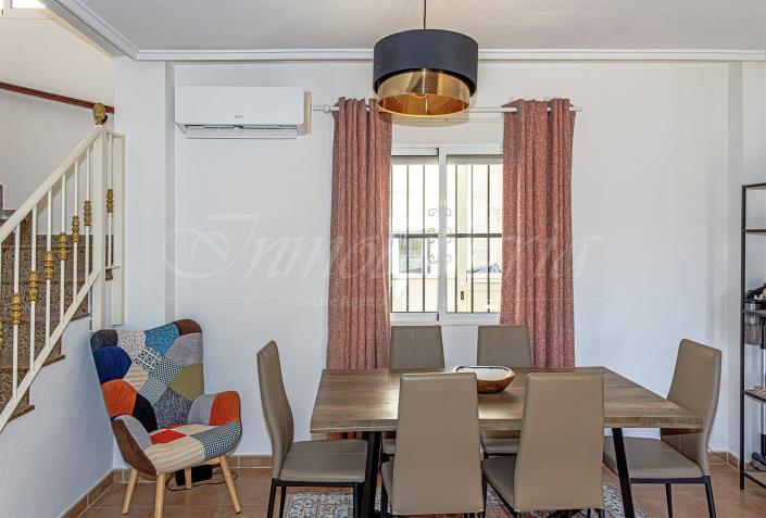 Image No.24-3 Bed Villa / Detached for sale