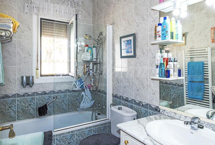 Image No.28-2 Bed Villa / Detached for sale