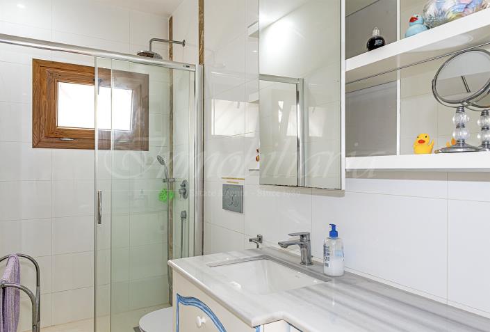 Image No.25-3 Bed Villa / Detached for sale