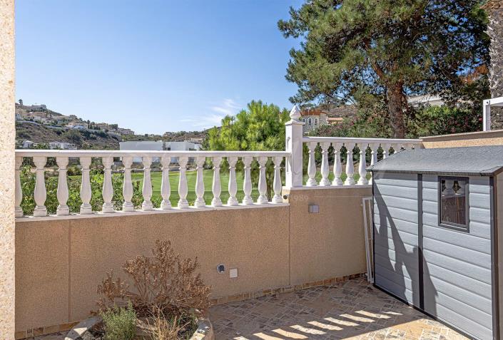 Image No.13-3 Bed Villa / Detached for sale