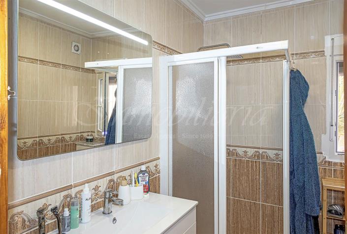 Image No.29-3 Bed Villa / Detached for sale