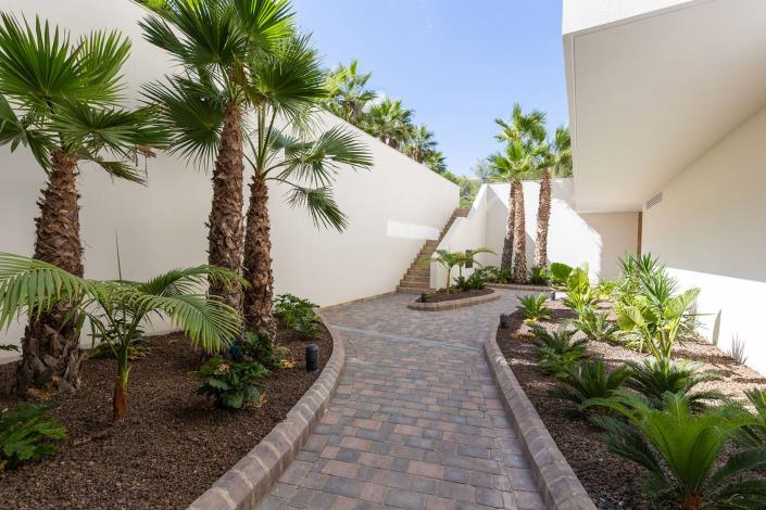 Image No.24-3 Bed Apartment for sale