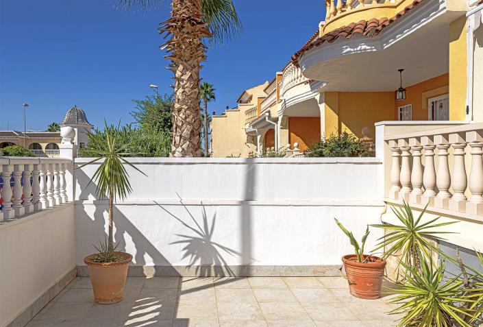 Image No.4-3 Bed Duplex for sale