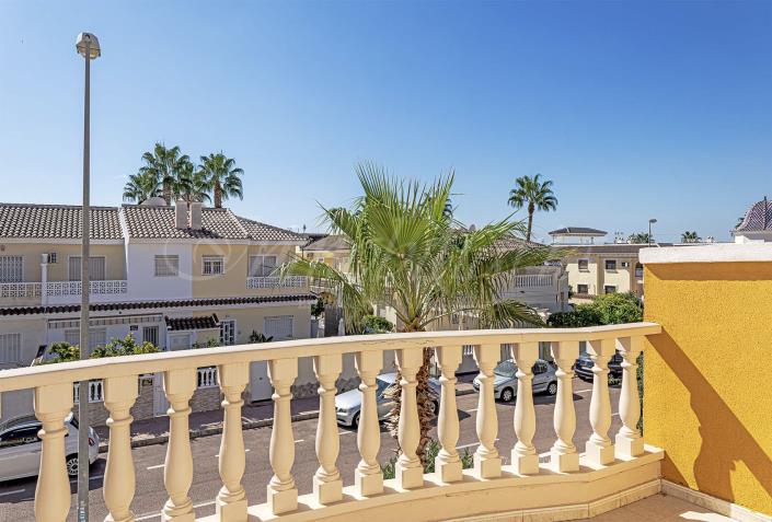 Image No.31-3 Bed Duplex for sale