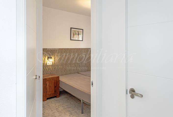 Image No.18-2 Bed Apartment for sale