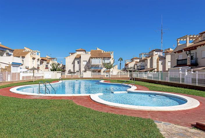 Image No.24-2 Bed Apartment for sale