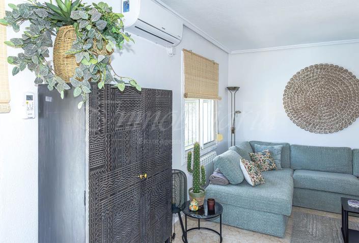 Image No.17-4 Bed Villa / Detached for sale